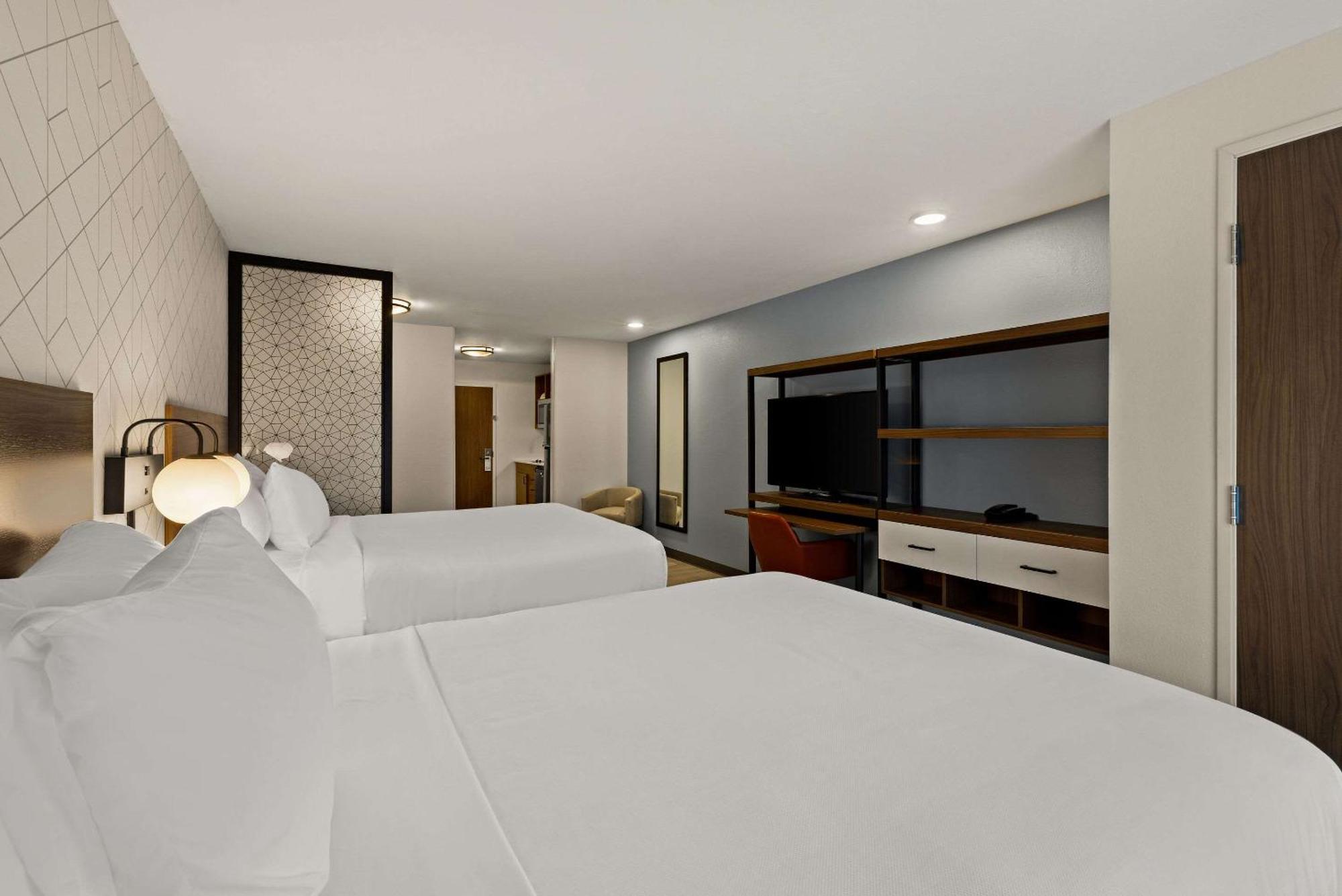 Everhome Suites Temecula Bagian luar foto